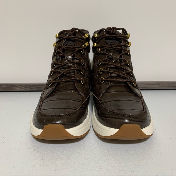 Lauren Ralph Lauren Rylee Embossed Leather High-Top Sneaker-Size 7.5 NWOT - Picture 6 of 12